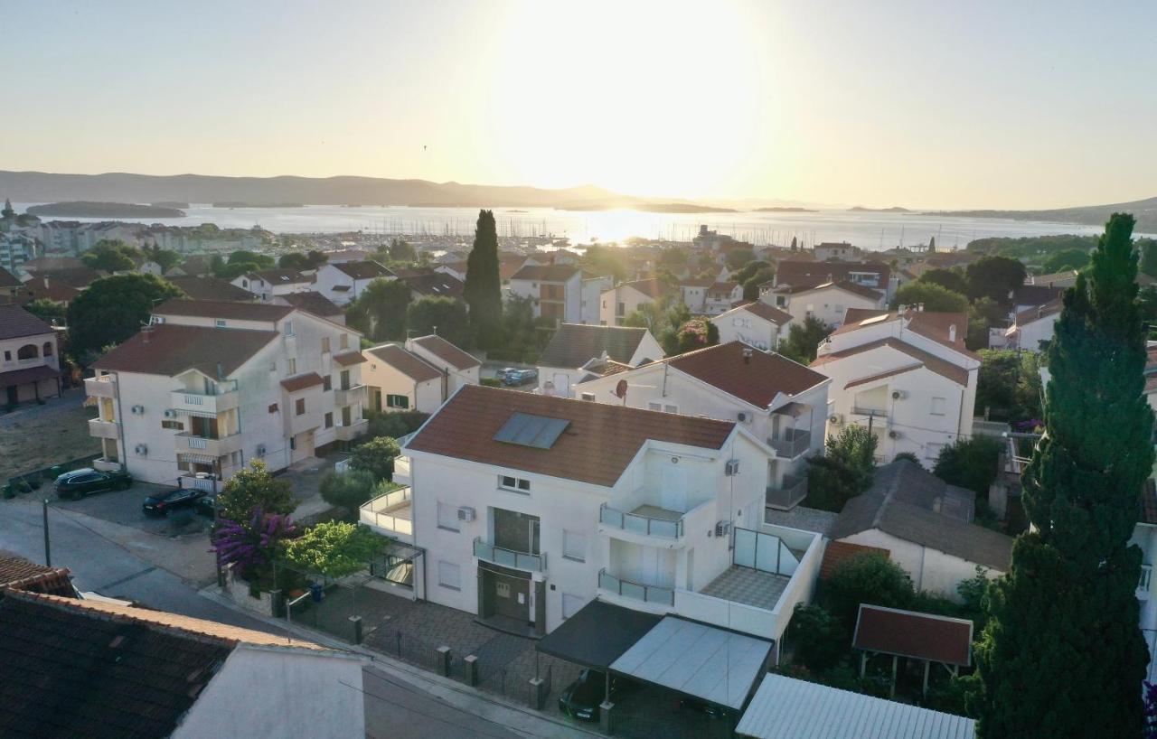 Apartments Dumancic 比奥格勒·纳·莫鲁 外观 照片