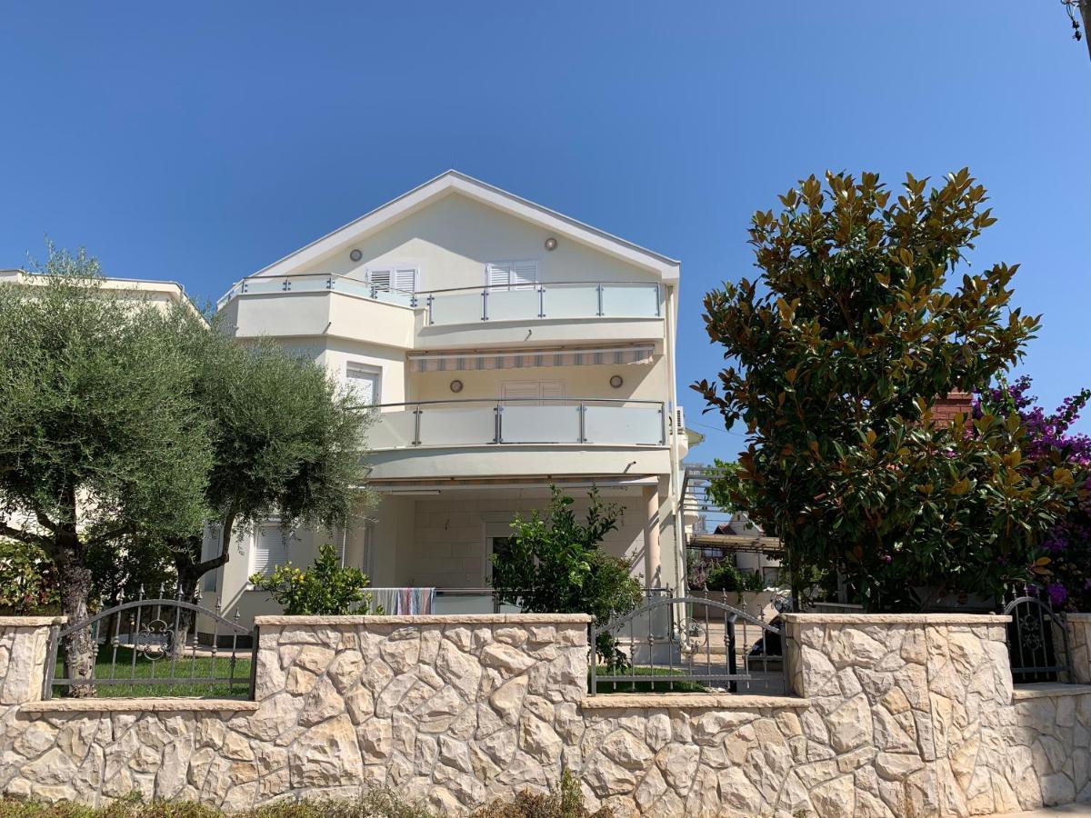 Apartments Dumancic 比奥格勒·纳·莫鲁 外观 照片